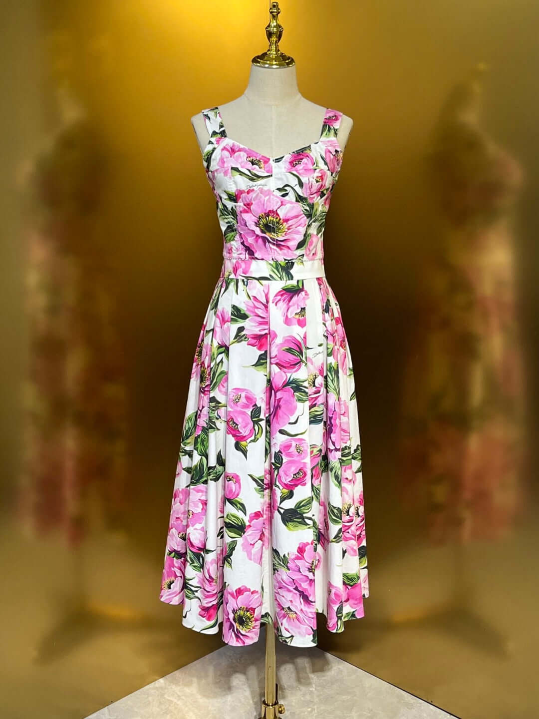 Pink Peony Print Floral Print Cotton Bustier Top And Pleated Skirt Set
