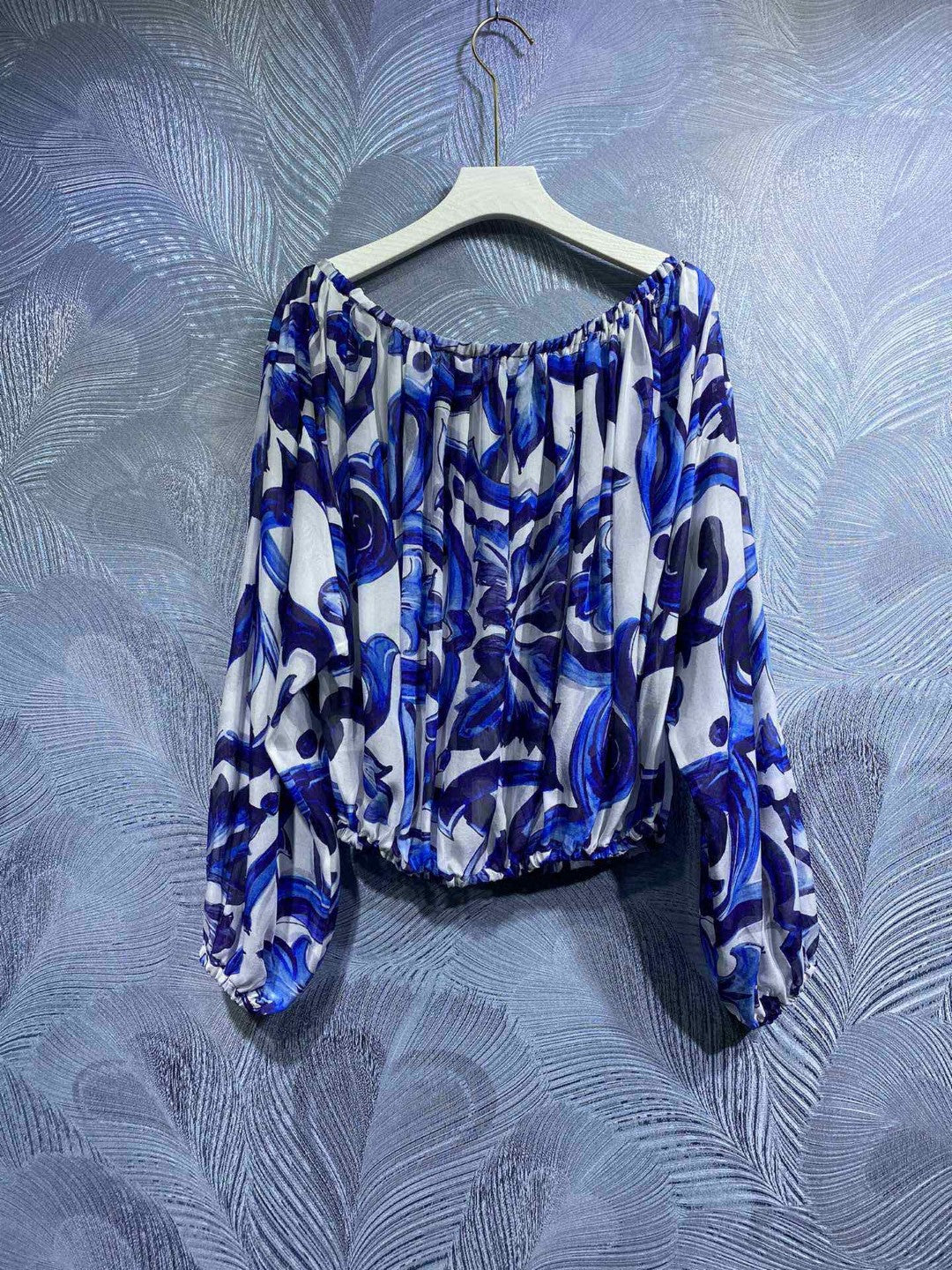 HIGH QUALITY Luxury Women's Silk Off-Shoulder Blue&White Porcelain Print Loose Blouse
