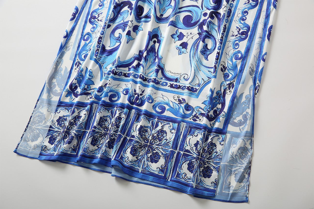 Fashionable Designer ”Majolica-print “ Maxi kaftan dress for women Plus Size